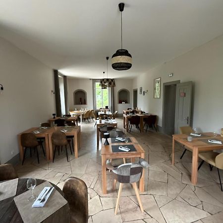 Logis Hotel & Restaurant Le Parcey Exterior foto